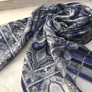 Wool Scarf FABRETTI